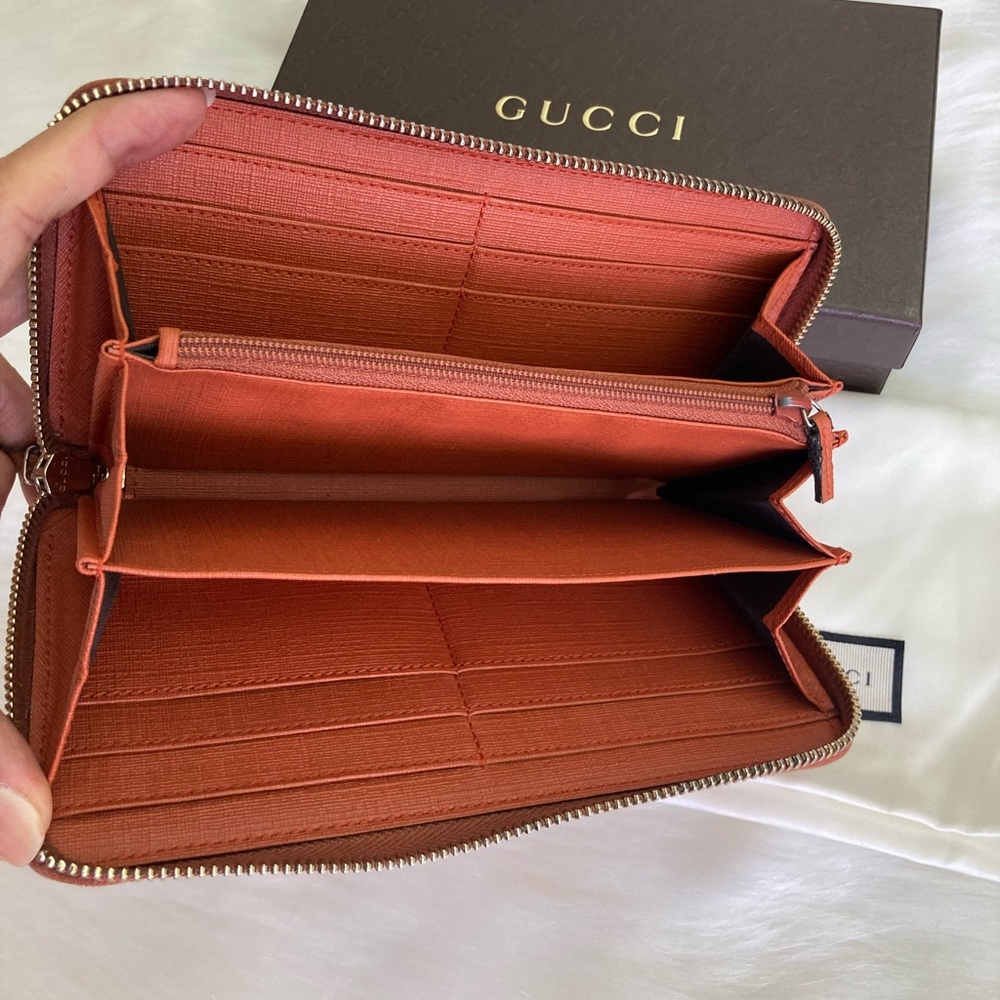 Authentic Gucci Reddish-Orange Zip Around Wallet - image 6